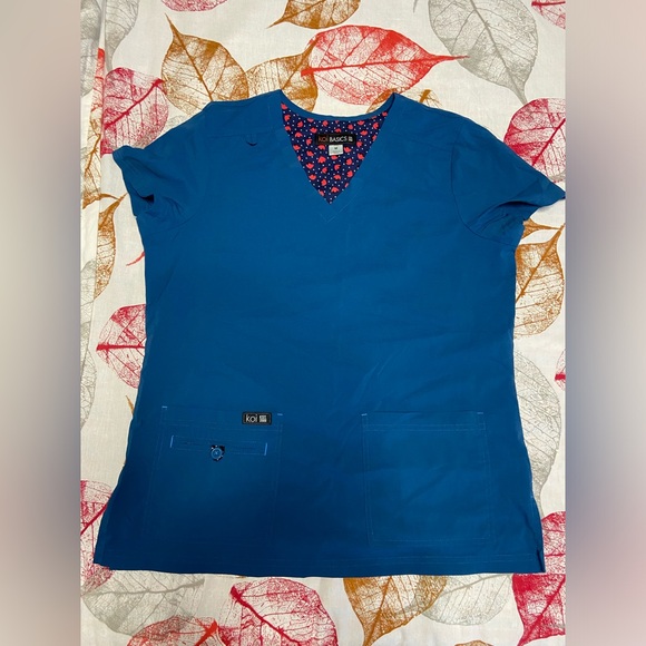 KOI BASICS V-Neck Cap Sleeve Scrub Top - Picture 1 of 7